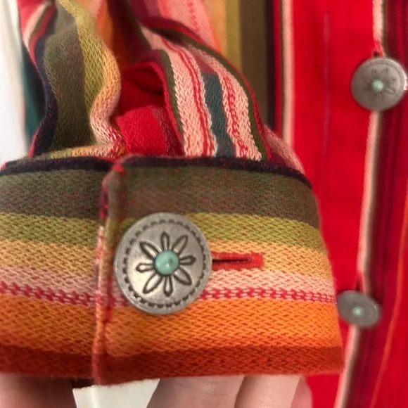 Silverado Western wear womens button-down Concho buttons made in the USA 100% - Picture 4 of 12